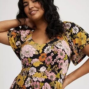 Torrid Flutter Sleeve Tiered Maxi Dress Hippie Floral